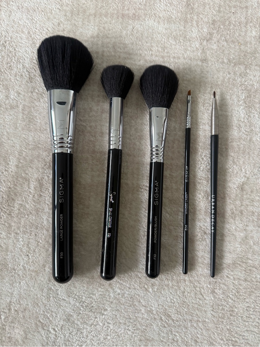 Sigma Beauty Black Makeup Brush Set - Powder, Blush & Eyeliner from Urban Decay